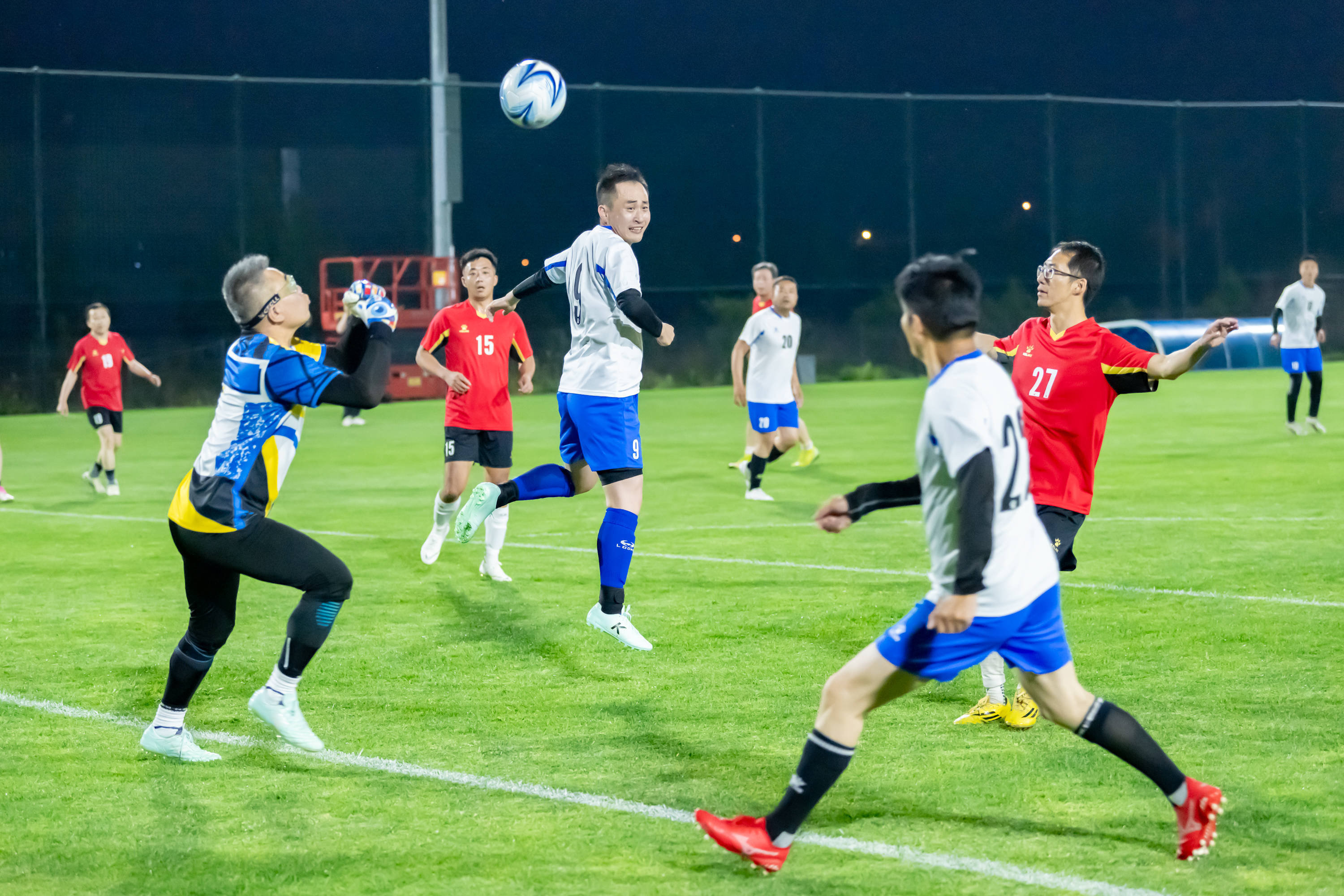 的冷静与担 的冷静与担