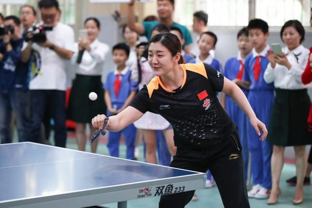 孔帕尼：我告诉球员们有三点还能更好，但这些我会留更衣室里