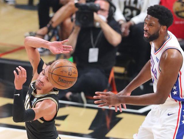 英超第20輪布倫特福德0-1曼城 德布勞內助攻福登破門.