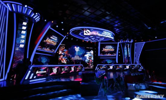 体育全国体操锦标赛：福建小将邱祺缘夺女子个人全能冠军