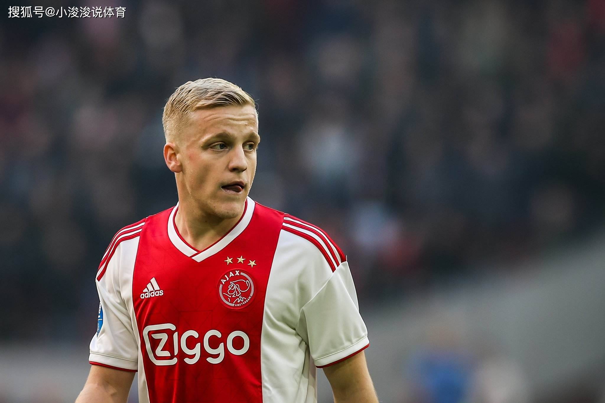 在经历了充 在经历了充