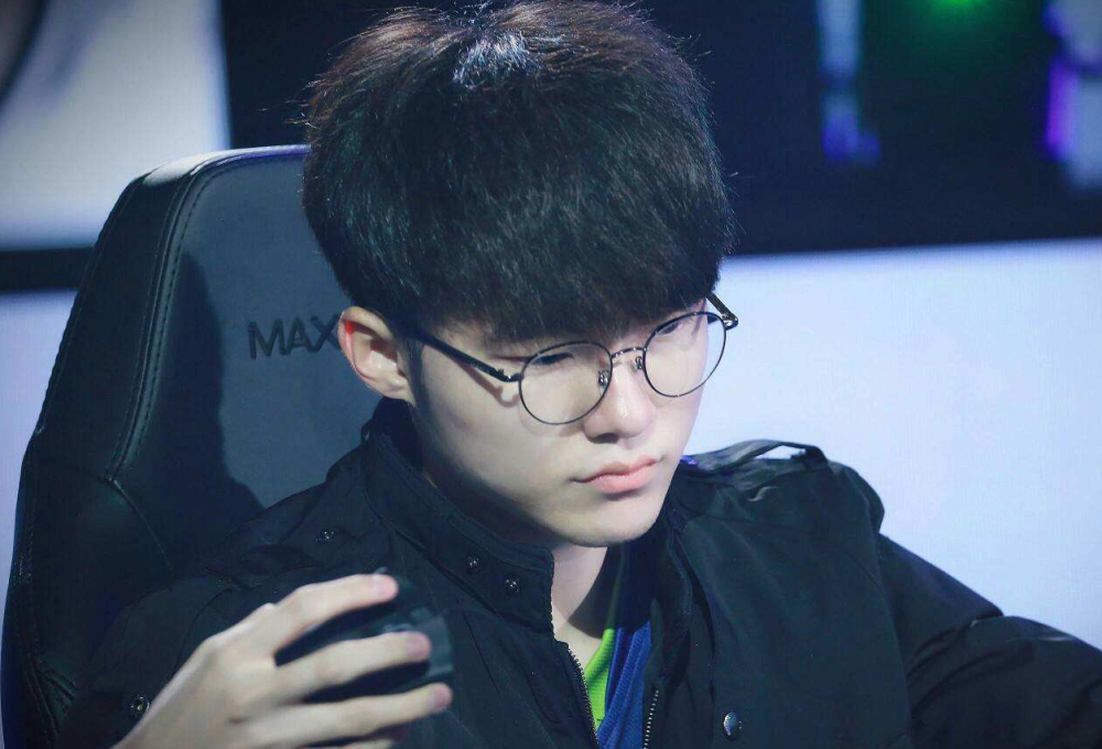 湖人管理层 湖人管理层