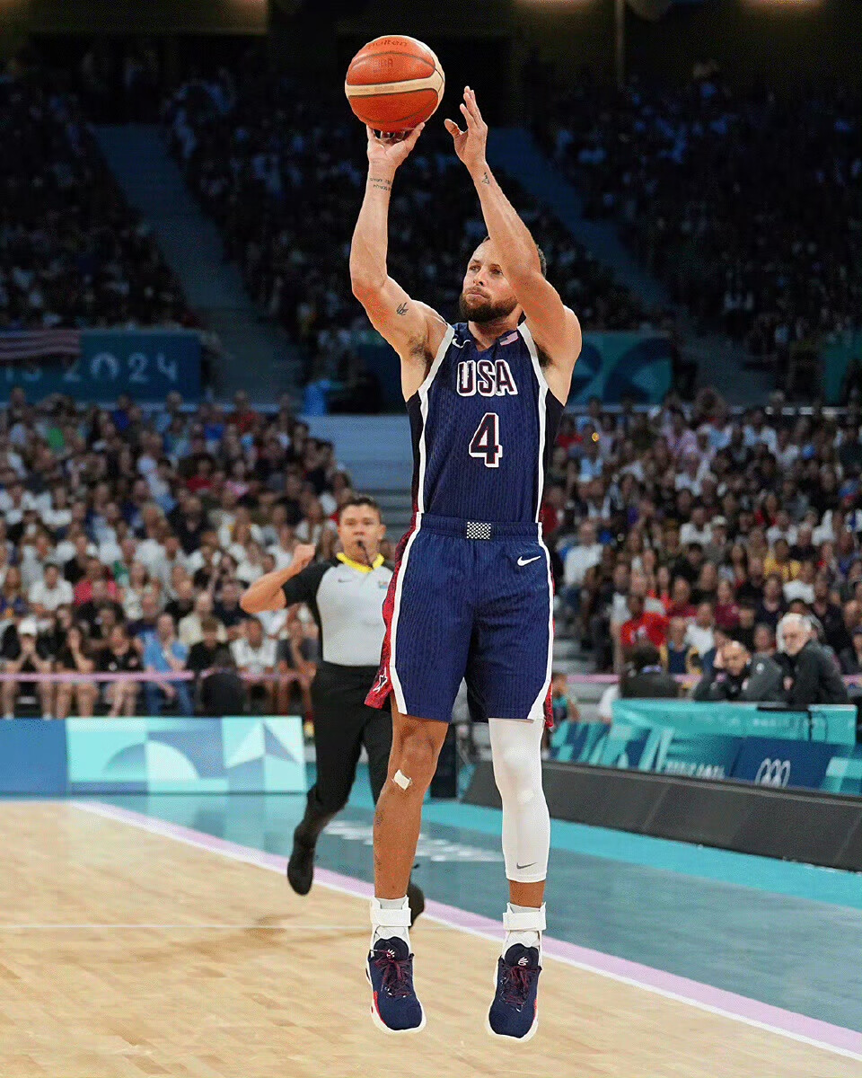 12亿美元 12亿美元