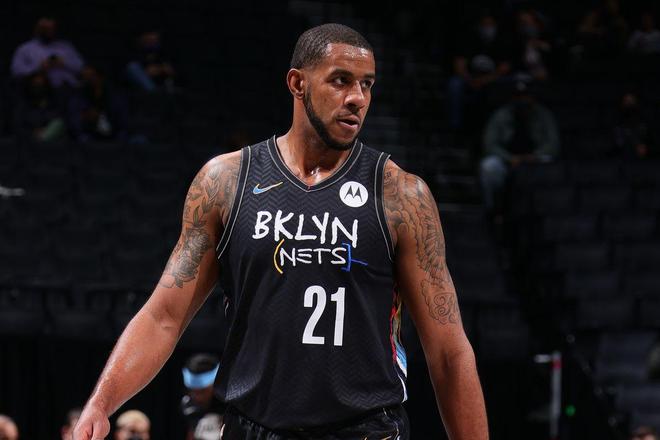 添砖加瓦 添砖加瓦