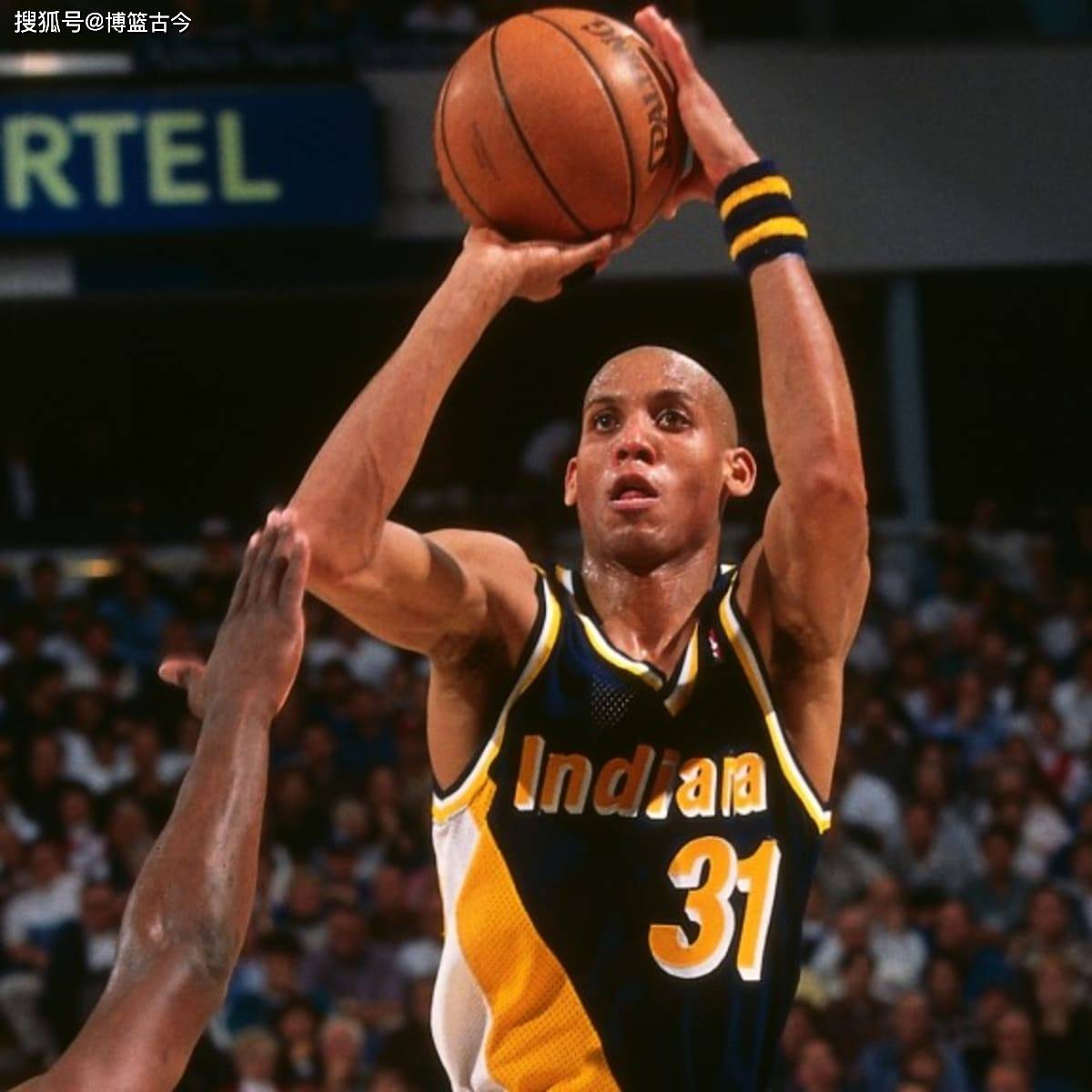 展现出强烈 展现出强烈